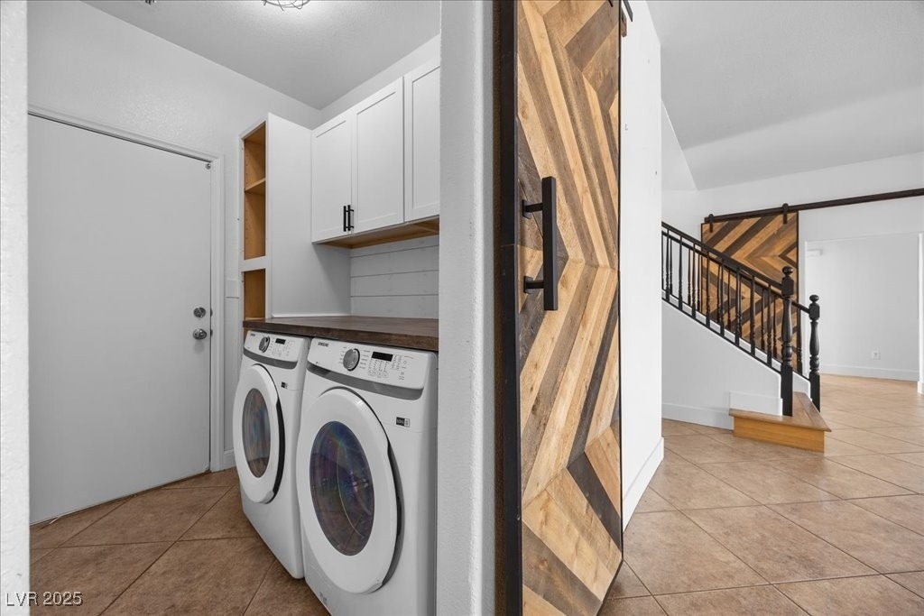 6332 Peggotty Avenue - Photo 37