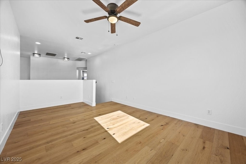 6332 Peggotty Avenue - Photo 23