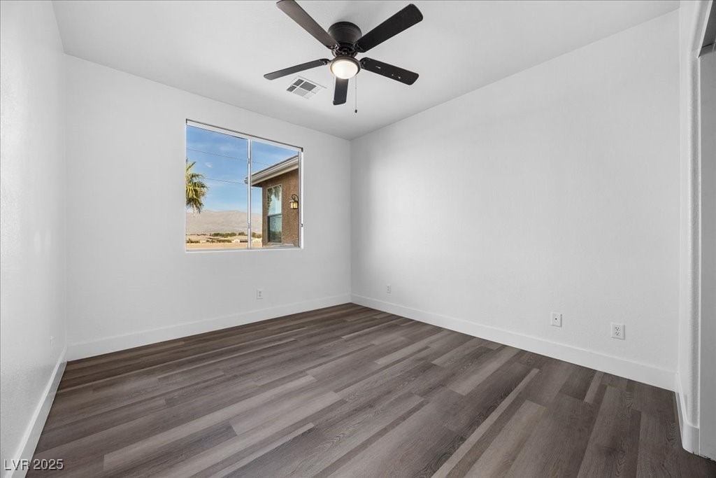6332 Peggotty Avenue - Photo 28