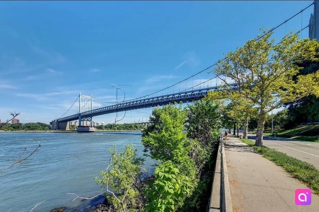 28-22 Astoria Boulevard - Photo 8