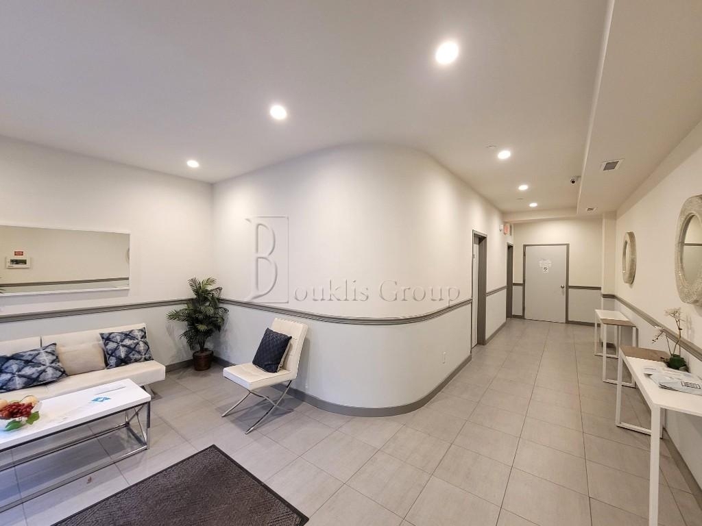 28-22 Astoria Boulevard - Photo 6