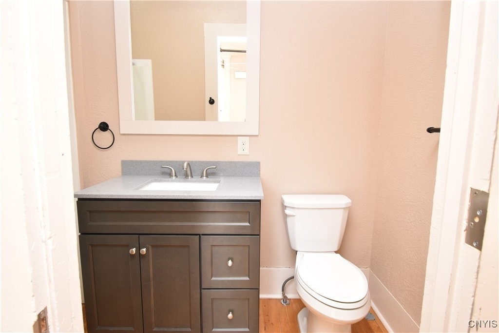 170 Court Street - Photo 8