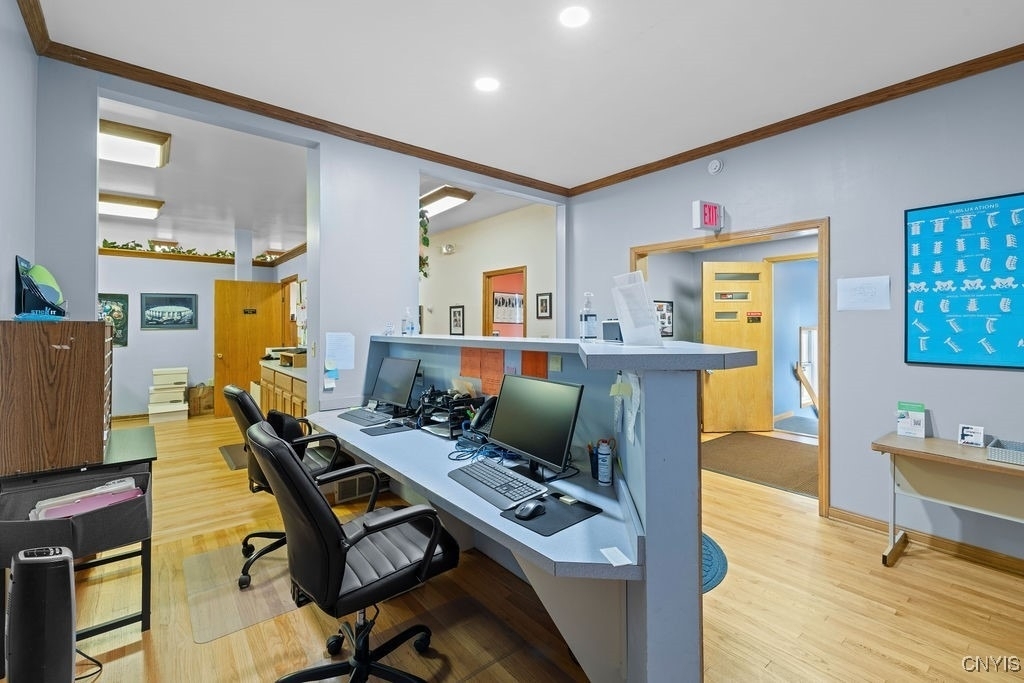 1628 W Genesee Street - Photo 5