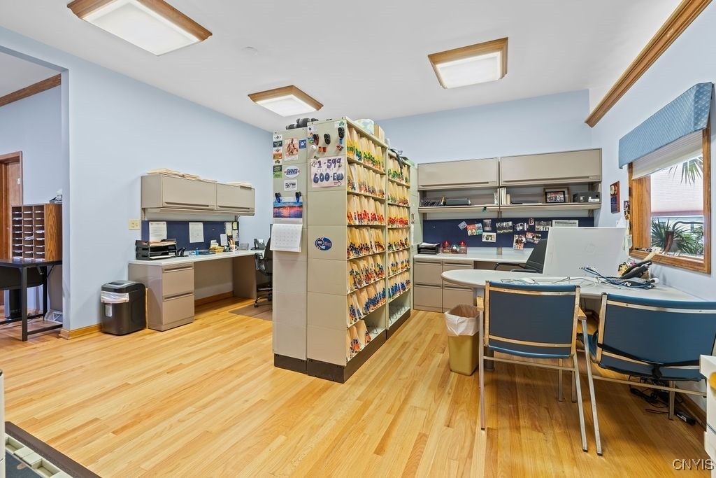 1628 W Genesee Street - Photo 6