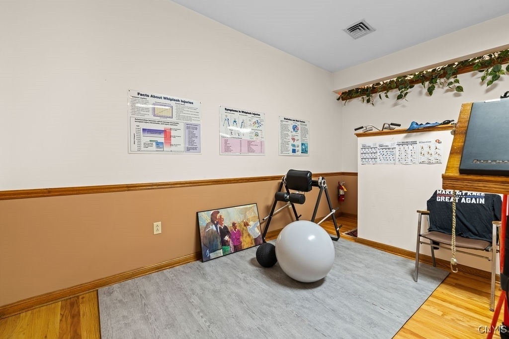 1628 W Genesee Street - Photo 18