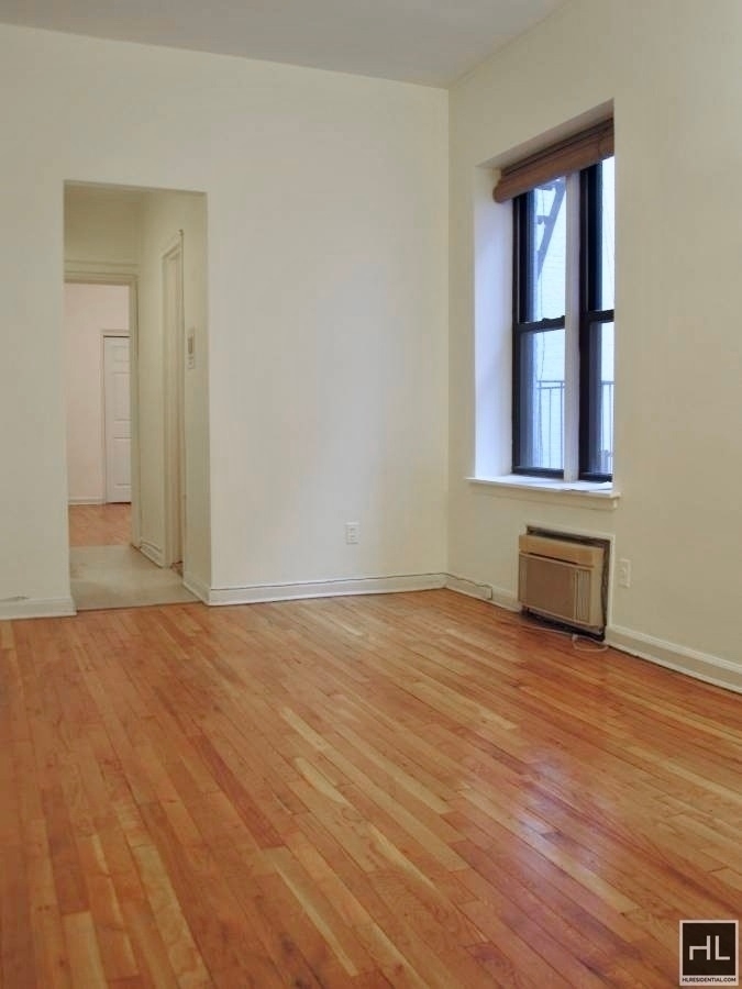 140 Claremont Avenue - Photo 4