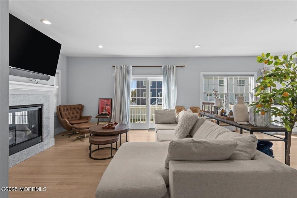 1613 Ocean Avenue - Photo 2