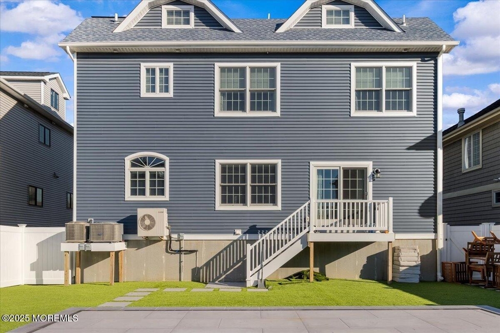 1613 Ocean Avenue - Photo 1