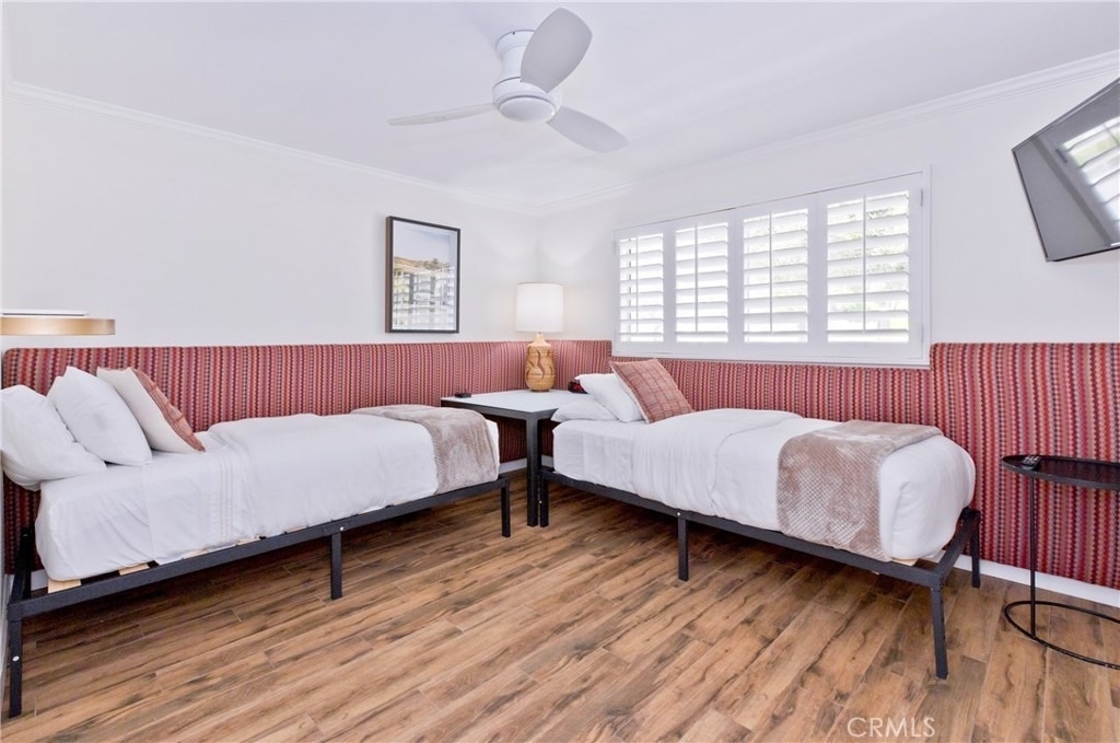 1057 E Marshall Way - Photo 23