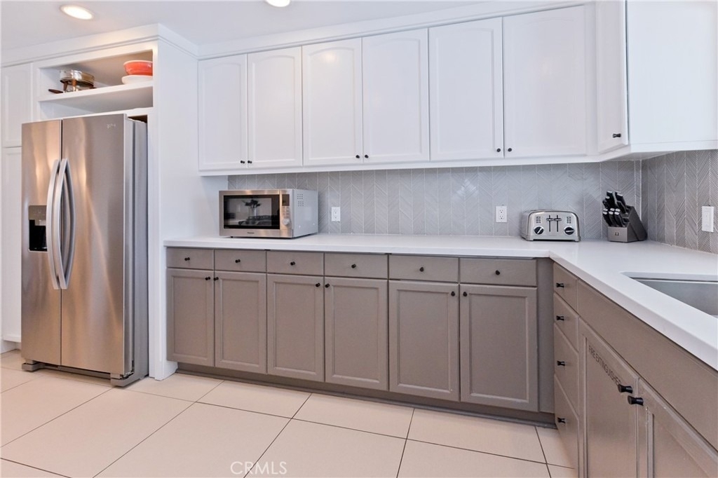 1057 E Marshall Way - Photo 46