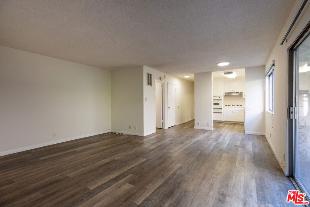 1538 Stanford Street - Photo 0