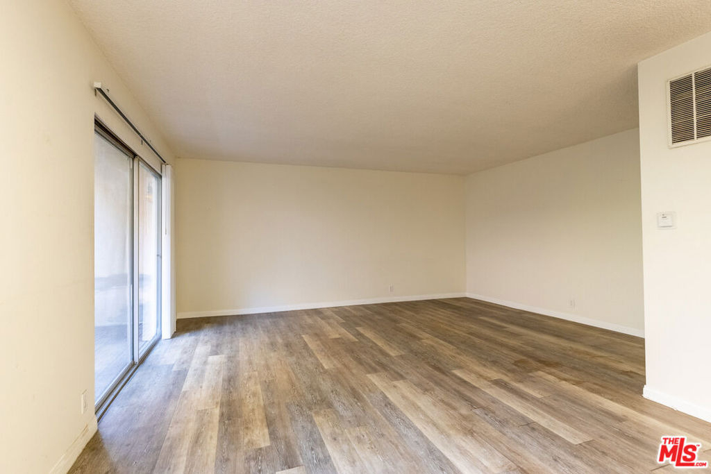 1538 Stanford Street - Photo 1