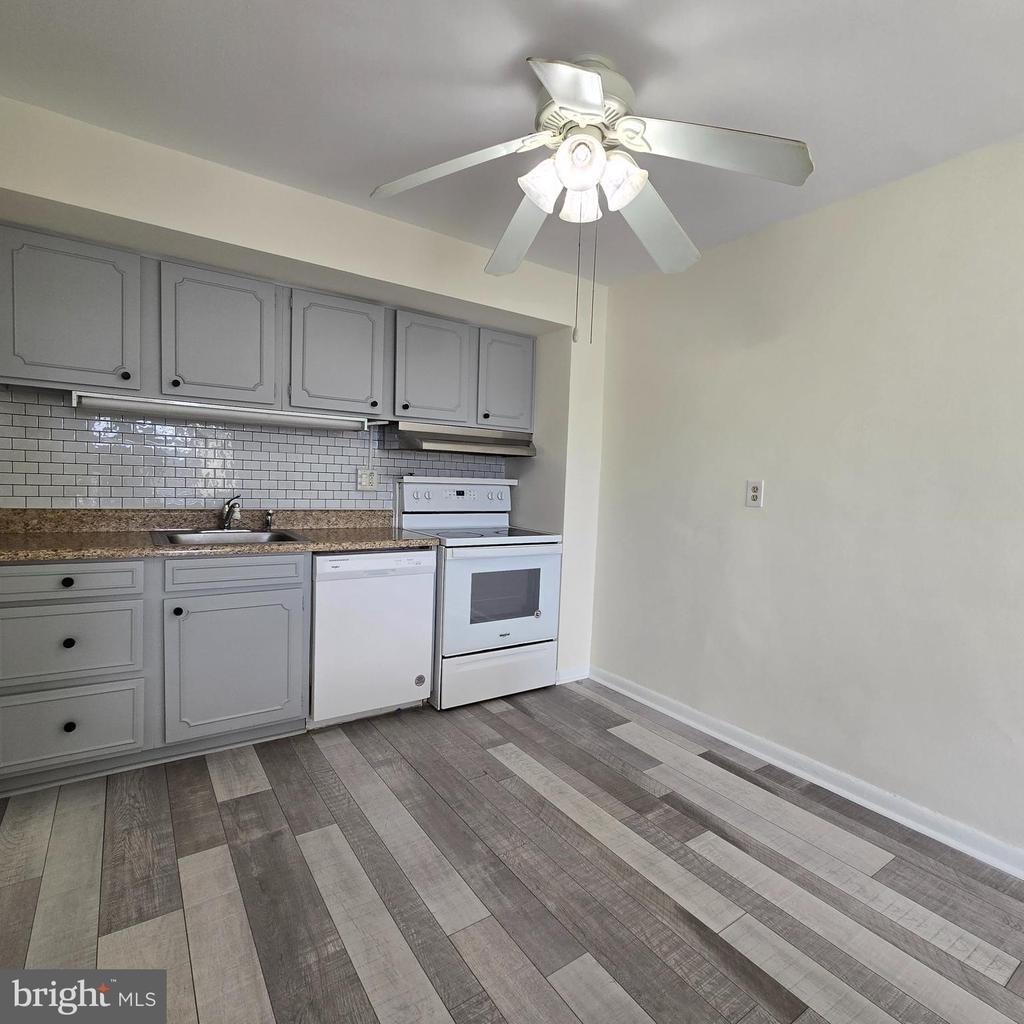 111 Chestnut Street - Photo 4