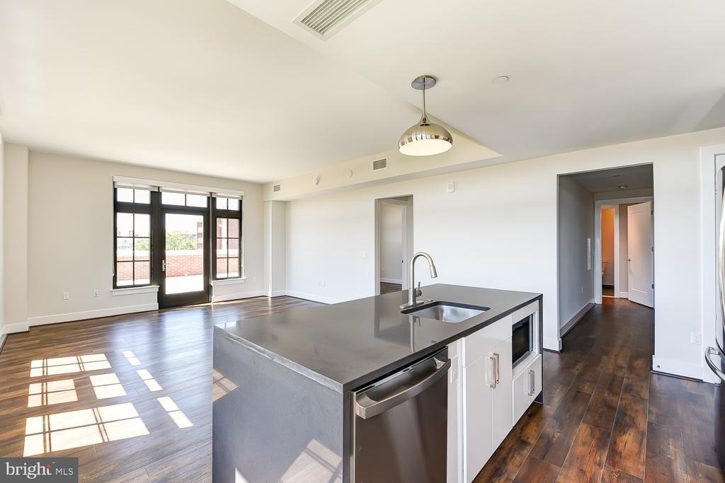 901 H Street Ne - Photo 5