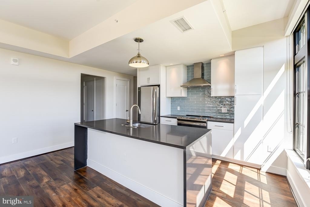 901 H Street Ne - Photo 3