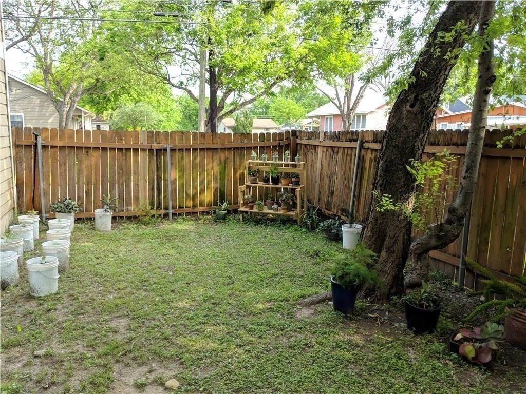 5501 Duval B St - Photo 11