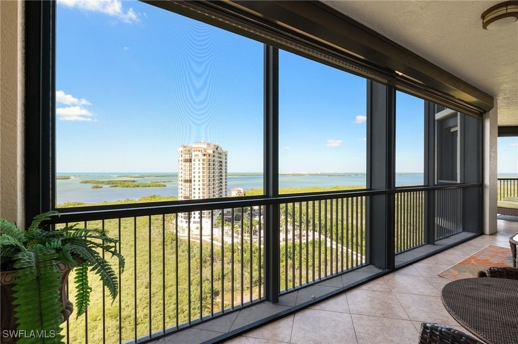 4875 Pelican Colony Boulevard - Photo 5