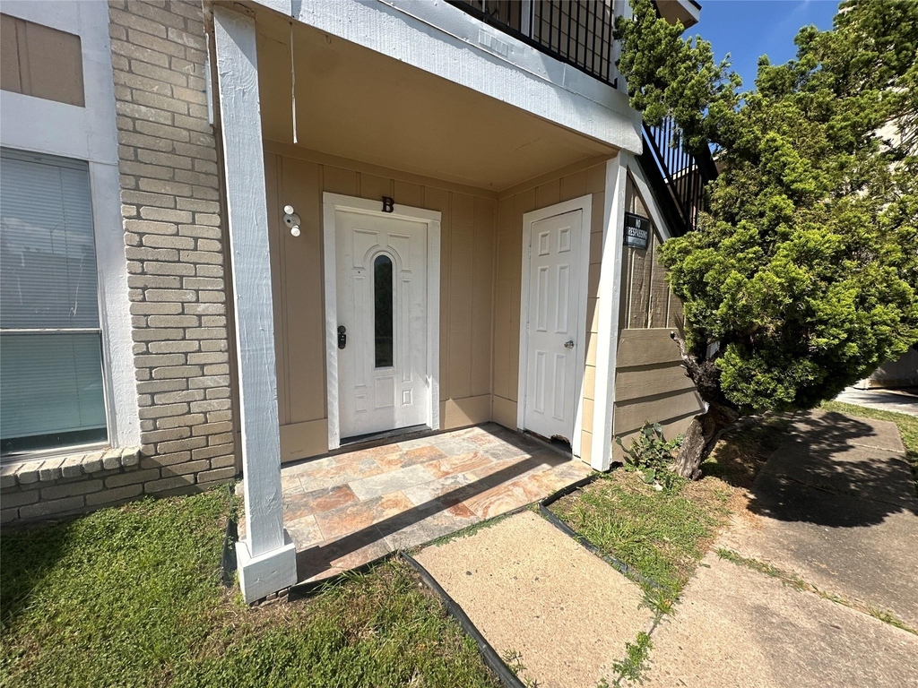 11506 Meadow Pines Court - Photo 11