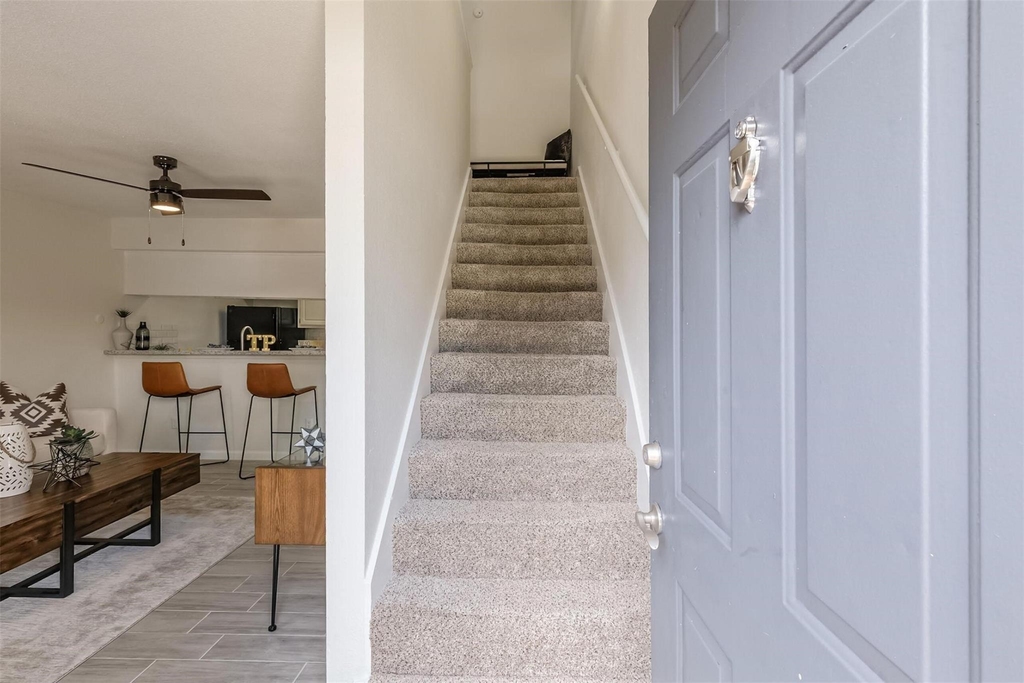 8162 Richmond Avenue - Photo 17