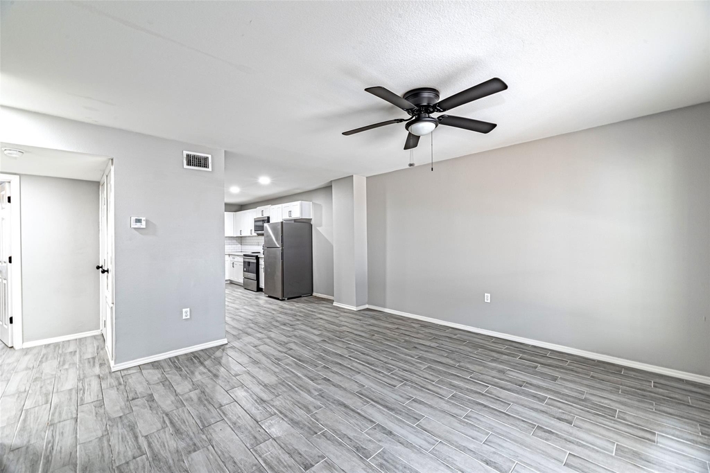 9711 Linkmeadow Lane - Photo 1