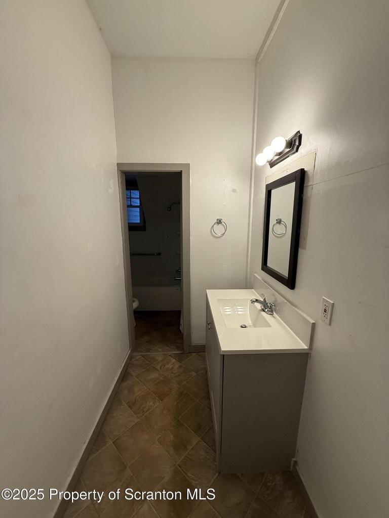 457 Madison Avenue - Photo 4