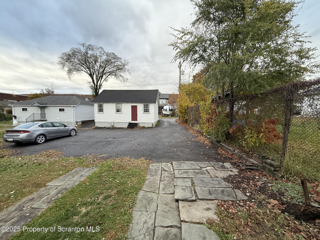 457 Madison Avenue - Photo 14