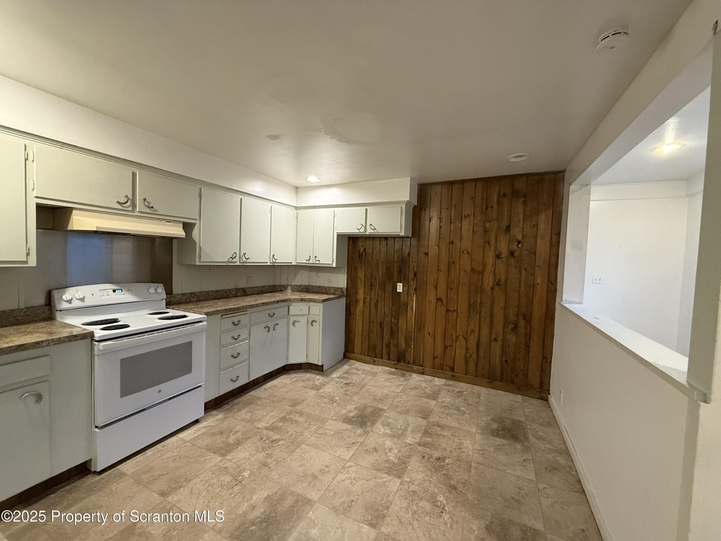 457 Madison Avenue - Photo 2