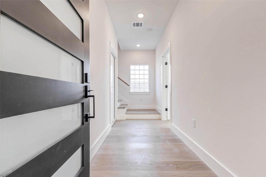 5638 Dolores Street - Photo 2