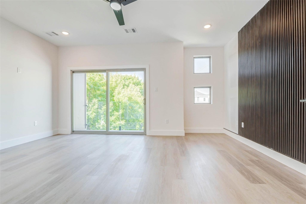 5638 Dolores Street - Photo 22