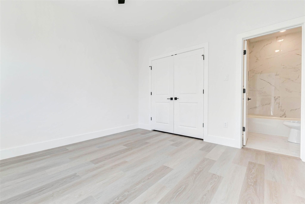 5638 Dolores Street - Photo 18