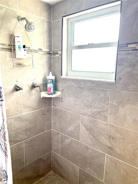 4650 Cove Circle - Photo 33