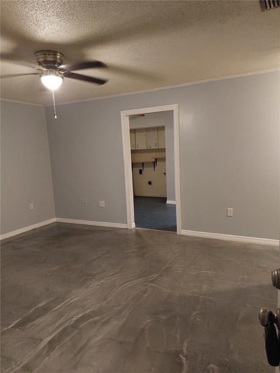 305 W Hancock Street - Photo 9