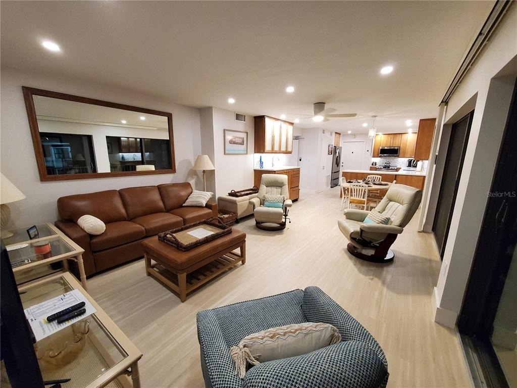 1571 S Atlantic Avenue - Photo 2