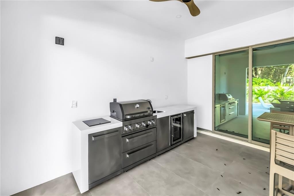 2305 Temple Street - Photo 59