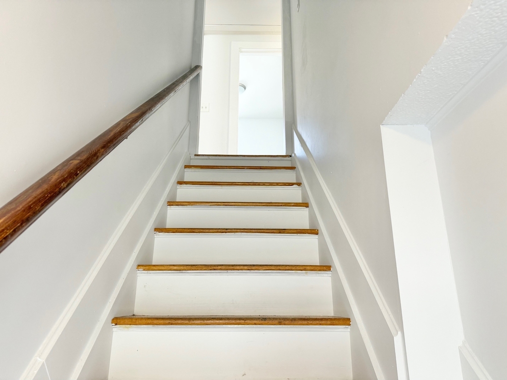 261 Hillside Avenue - Photo 3