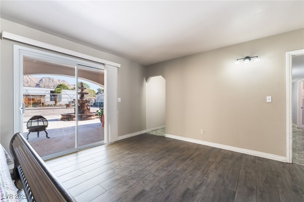 724 N Fogg Street - Photo 24
