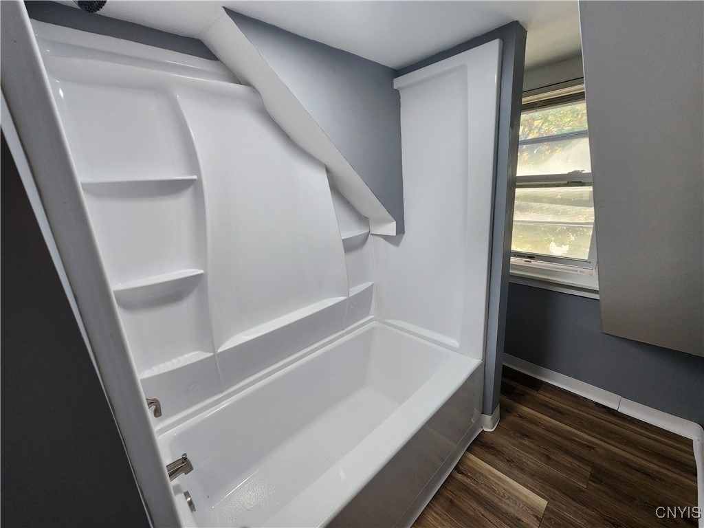 927 State Street - Photo 9