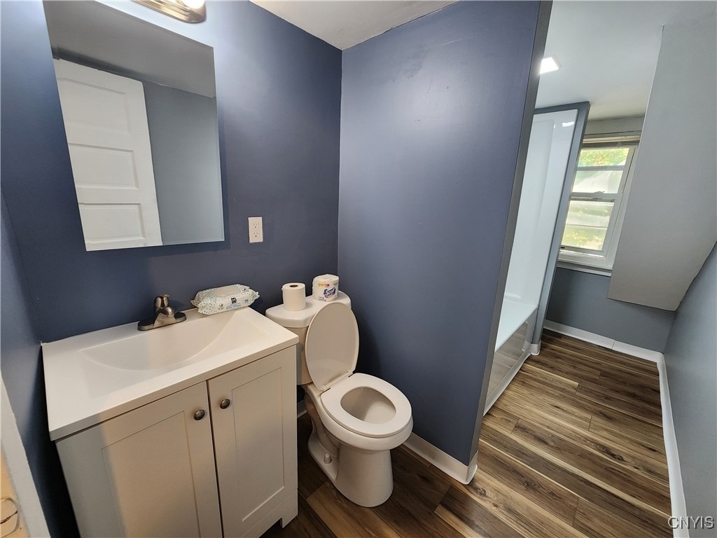 927 State Street - Photo 8