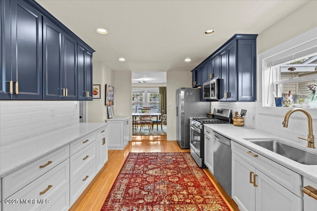 1503 Comstock Street - Photo 4