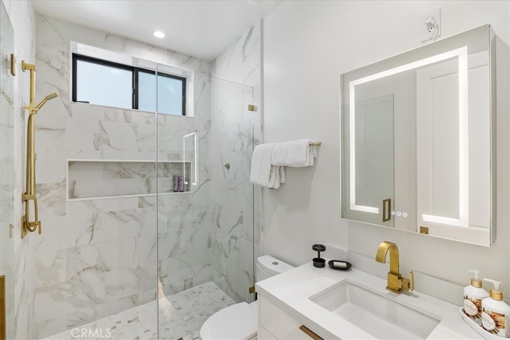 1515 Tahiti Avenue - Photo 4
