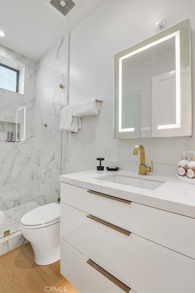 1515 Tahiti Avenue - Photo 5