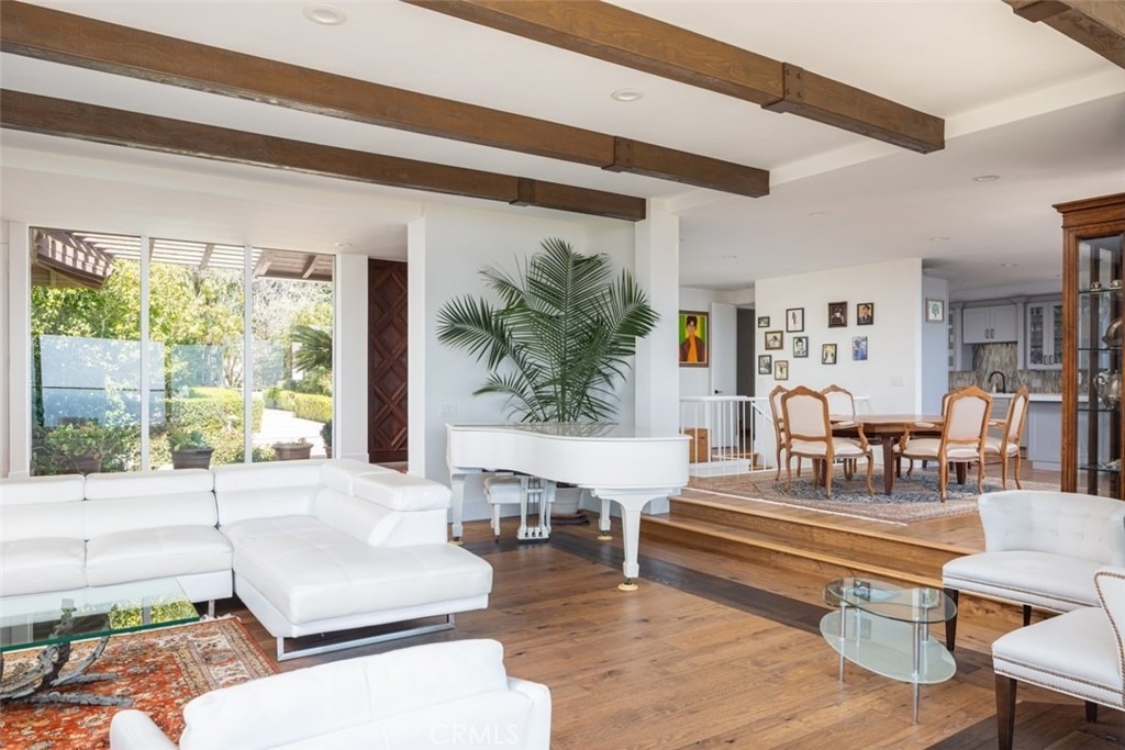 1401 Emerald Bay - Photo 3