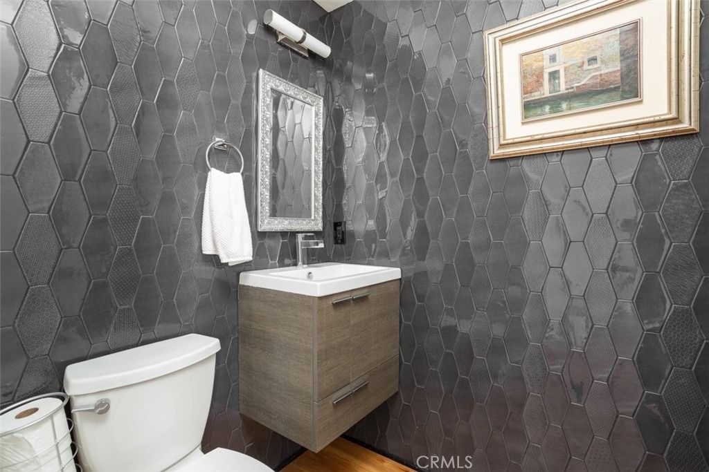 1401 Emerald Bay - Photo 11