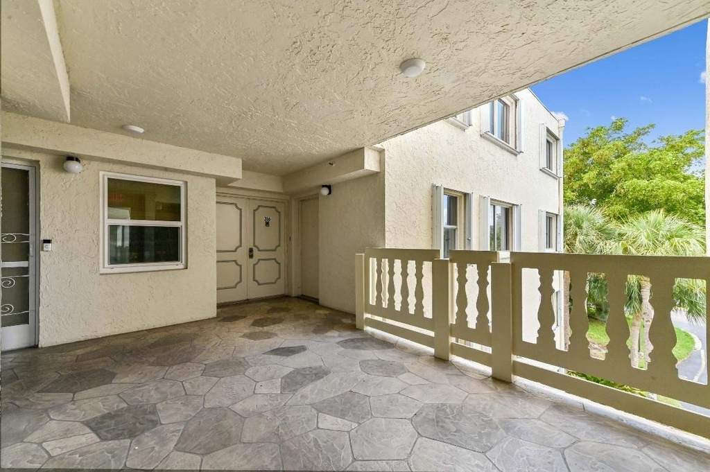 6768 10th Avenue N - Photo 35
