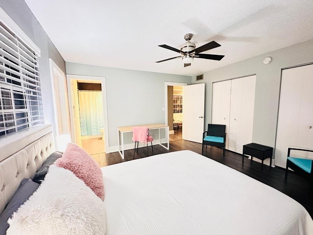 2424 Ne 9th Street - Photo 10