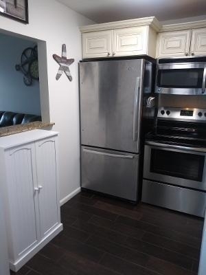119 Fanshaw C - Photo 1