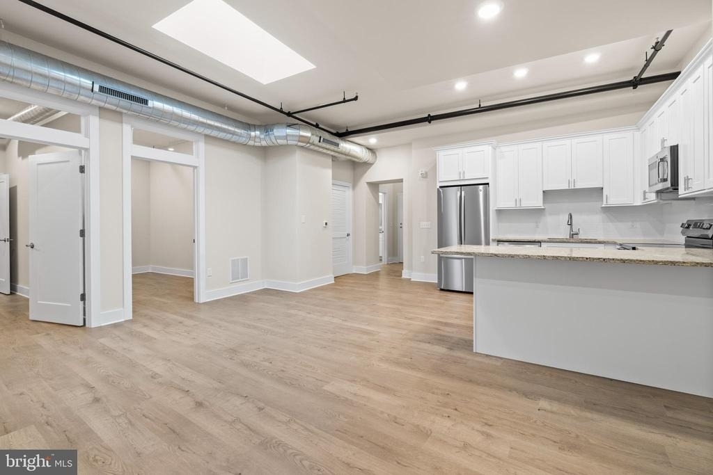 30 W Broad Street - Photo 20