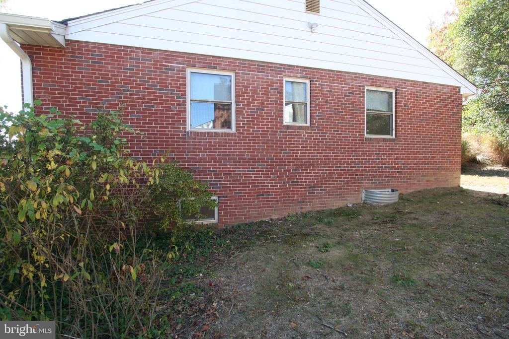 10104 Towhee Avenue - Photo 6