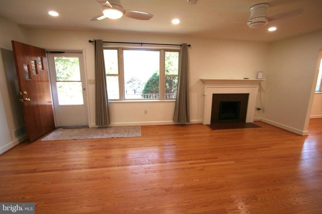 10104 Towhee Avenue - Photo 7
