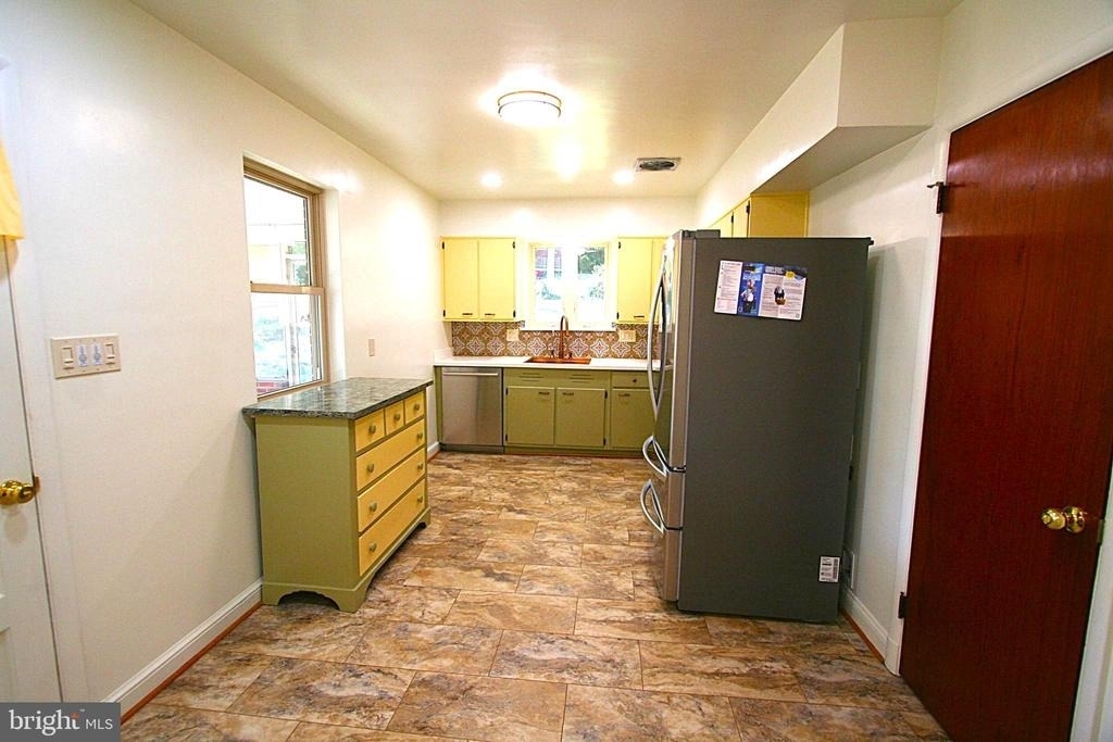 10104 Towhee Avenue - Photo 13